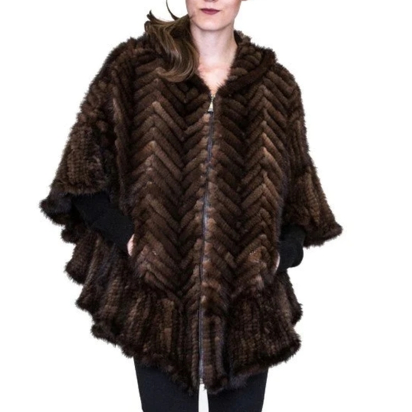 Belle Fare Knitted Mink Poncho Cape With Hood - Picture 3 of 13